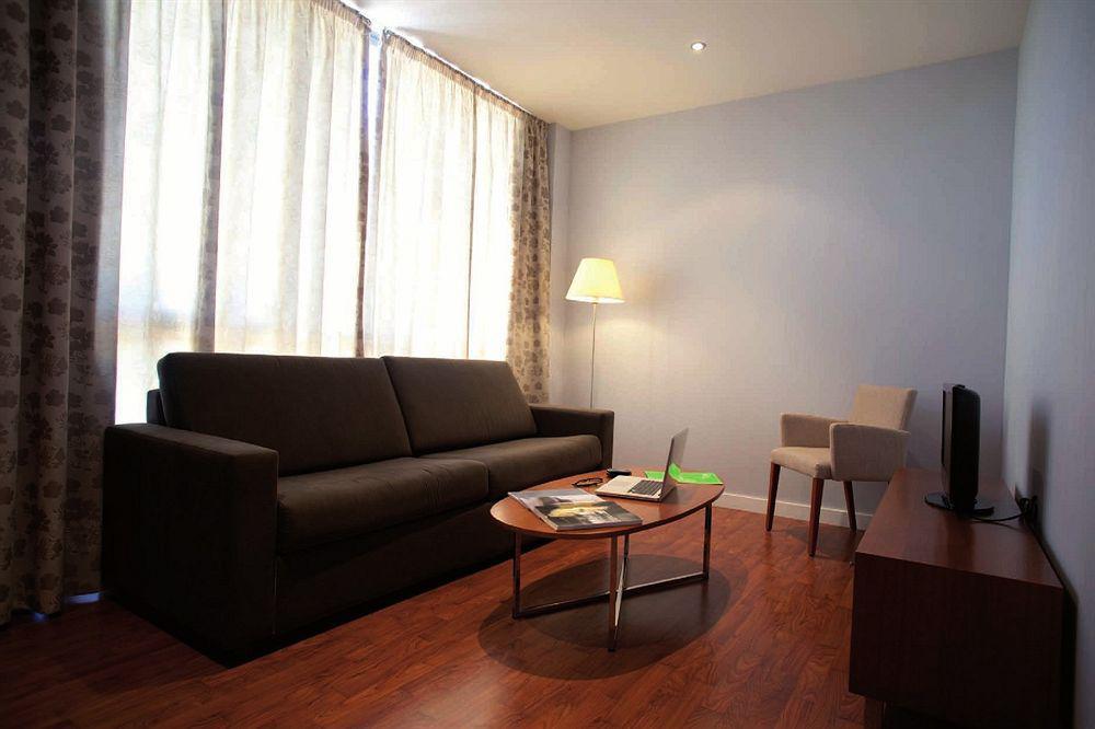 Exe Sevilla Palmera Δωμάτιο φωτογραφία